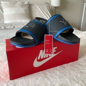 NIKE OFFCOURT SLIDE - DETROIT LIONS!